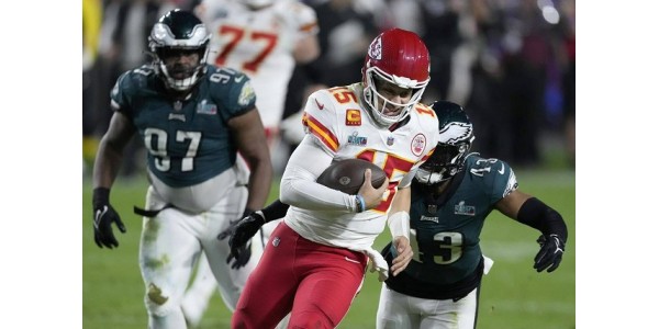 Les Eagles de Philadelphie font face à des sorties immédiates à divers postes après un échec